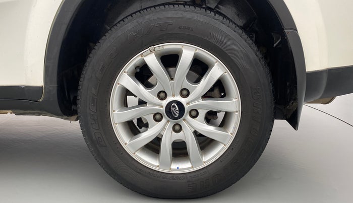 2017 Mahindra XUV500 W10 AT, Diesel, Automatic, 80,138 km, Left Rear Wheel