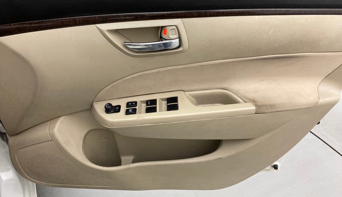 2016 Maruti Swift Dzire VXI (O), Petrol, Manual, 31,708 km, Driver Side Door Panels Control