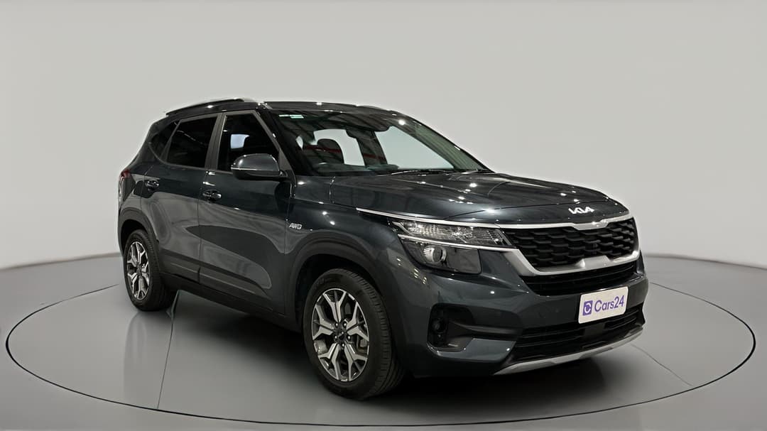 2022 Kia Seltos Sport+ (AWD), Automatic, 43147 km, Right Front Diagonal (45- Degree) View