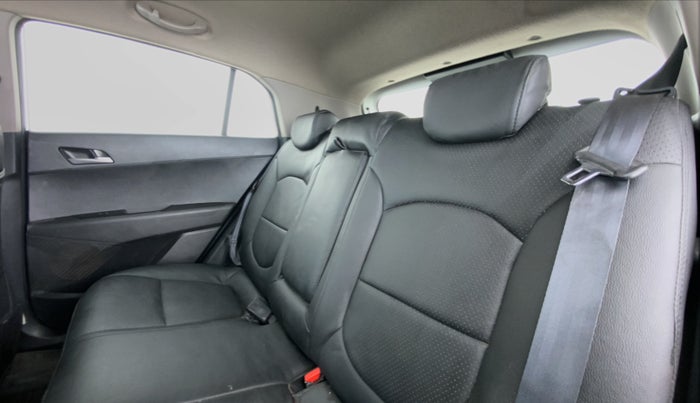 2016 Hyundai Creta 1.6 S, Petrol, Manual, 68,906 km, Right Side Rear Door Cabin