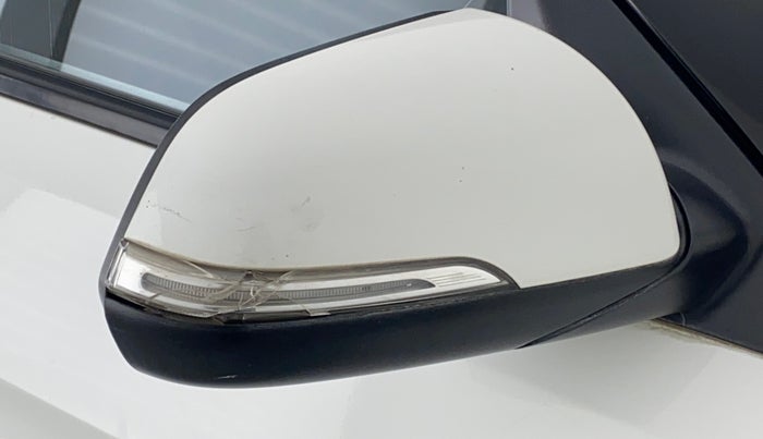 2016 Hyundai Creta 1.6 S, Petrol, Manual, 68,906 km, Right rear-view mirror - Indicator light has minor damage