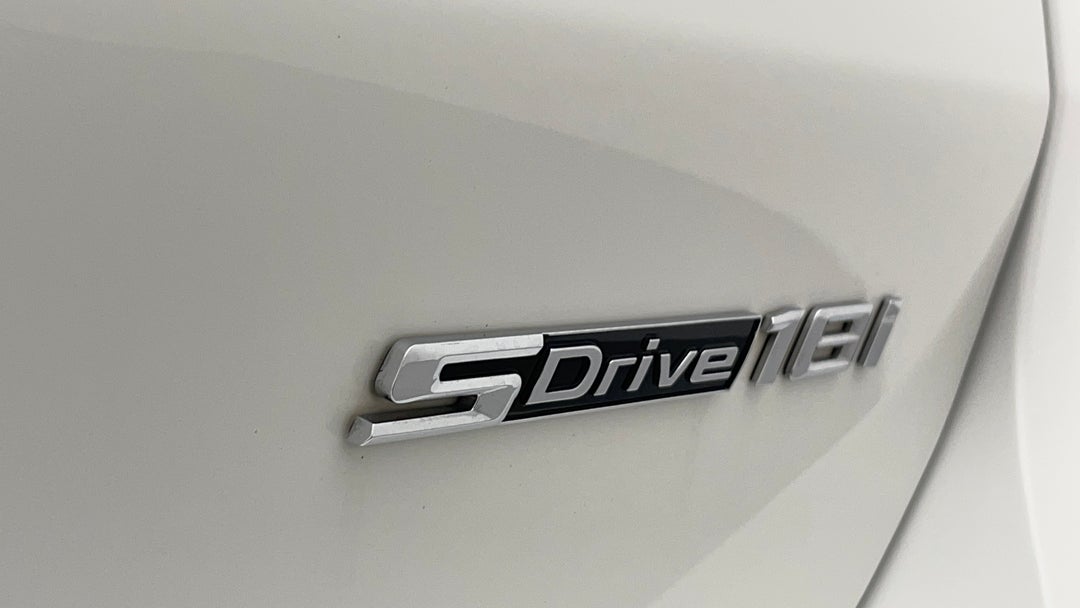 Badge (Boot Right Side)