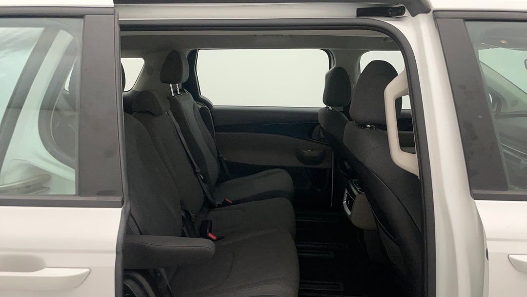 2024 Kia Carnival S, Automatic, 41603 km, Right Side Rear Door Cabin View