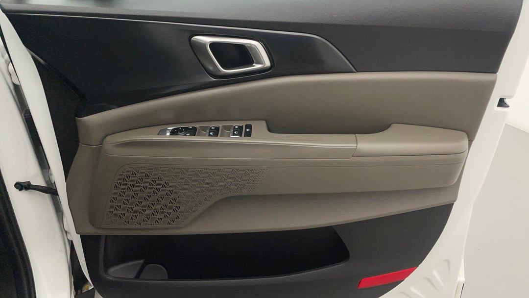 2024 Kia Carnival S, Automatic, 41603 km, Speaker View