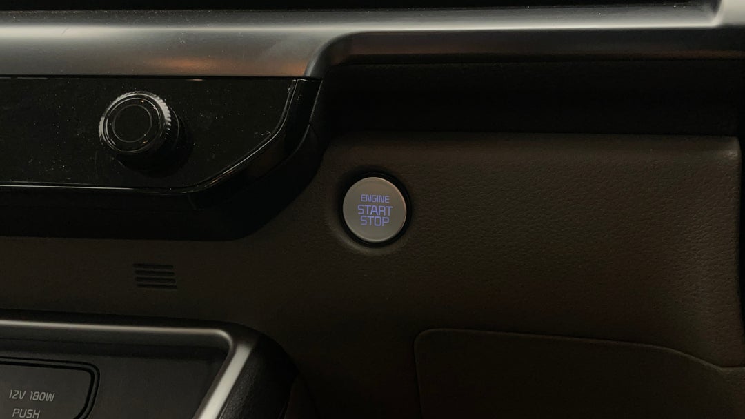 2024 Kia Carnival S, Automatic, 41603 km, Keyless / Button Start