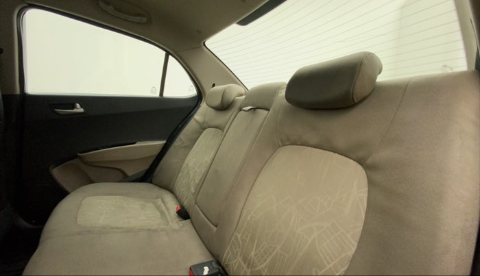 2014 Hyundai Xcent SX 1.2, Petrol, Manual, 57,169 km, Right Side Rear Door Cabin