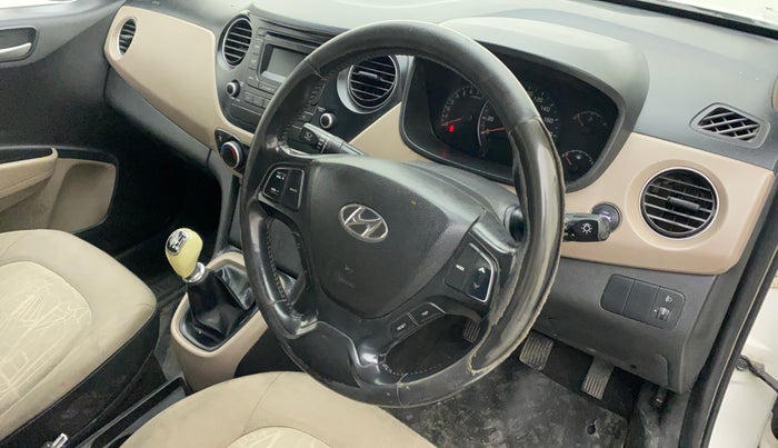 2014 Hyundai Xcent SX 1.2, Petrol, Manual, 57,169 km, Steering wheel - Steering cover is minor torn