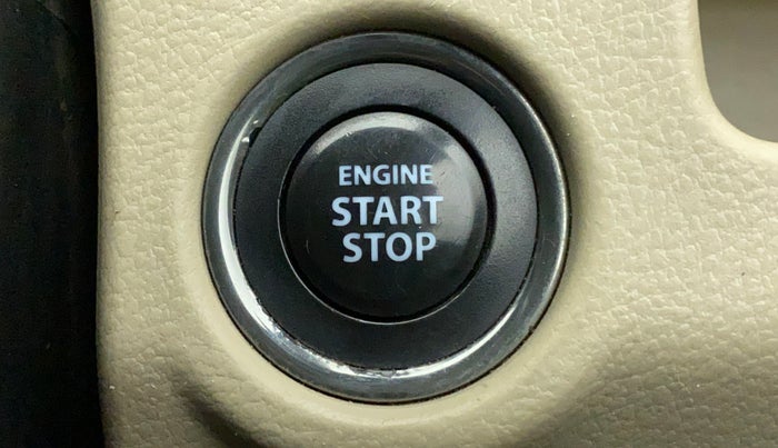 2016 Maruti Ciaz ZDI SHVS, Diesel, Manual, 85,590 km, Keyless Start/ Stop Button