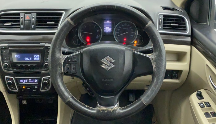 2016 Maruti Ciaz ZDI SHVS, Diesel, Manual, 85,590 km, Steering Wheel Close Up