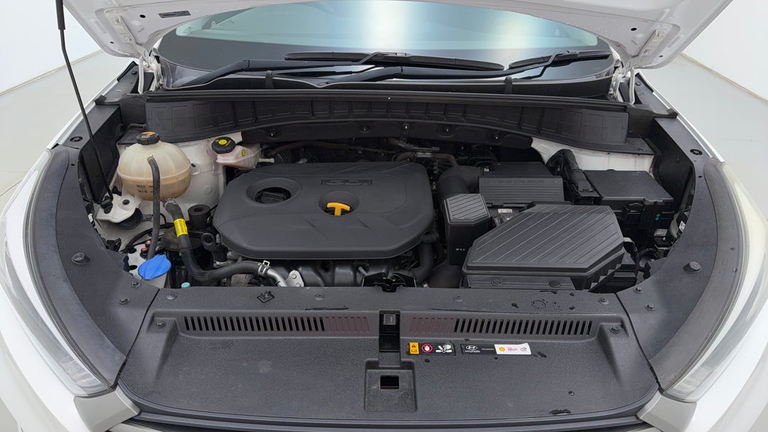 Open Bonnet (Engine)