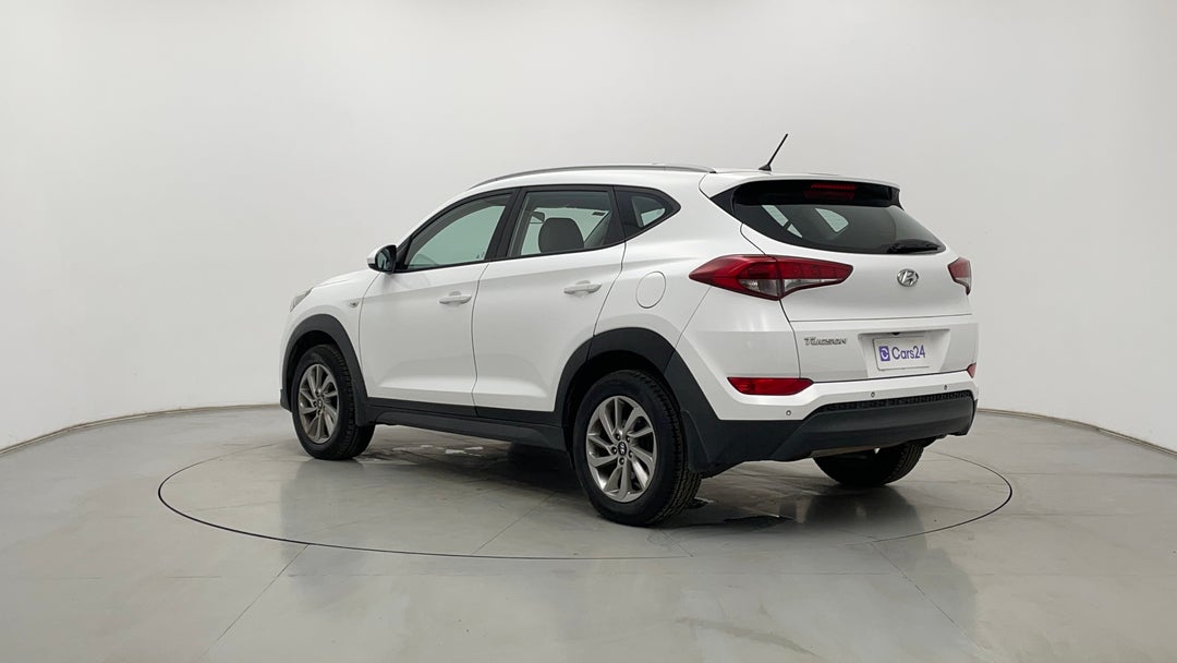 Left Back Diagonal (45- Degree) View