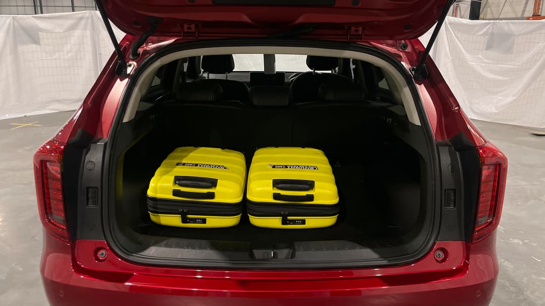 2022 GWM Haval Jolion Vanta, Automatic, 48619 km, Boot Inside View with Luggage