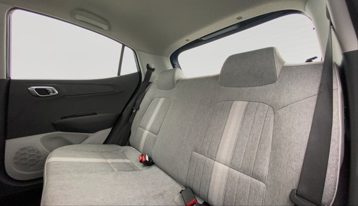 2020 Hyundai GRAND I10 NIOS SPORTZ 1.2 AT, Petrol, Automatic, 14,454 km, Right Side Rear Door Cabin