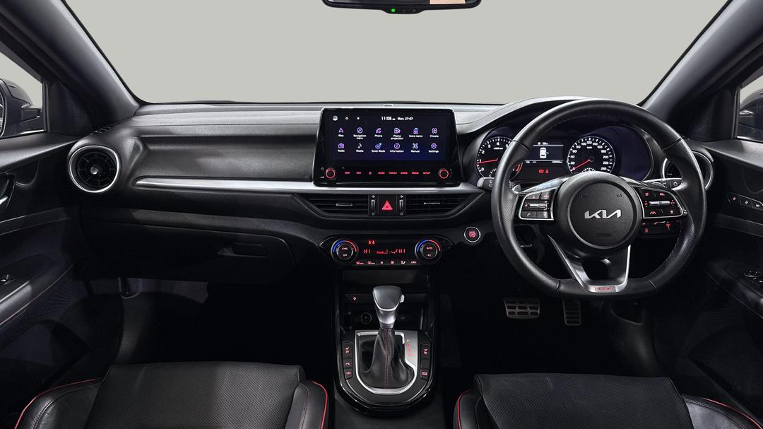 2024 Kia Cerato Gt, Automatic, 22555 km, Dashboard View