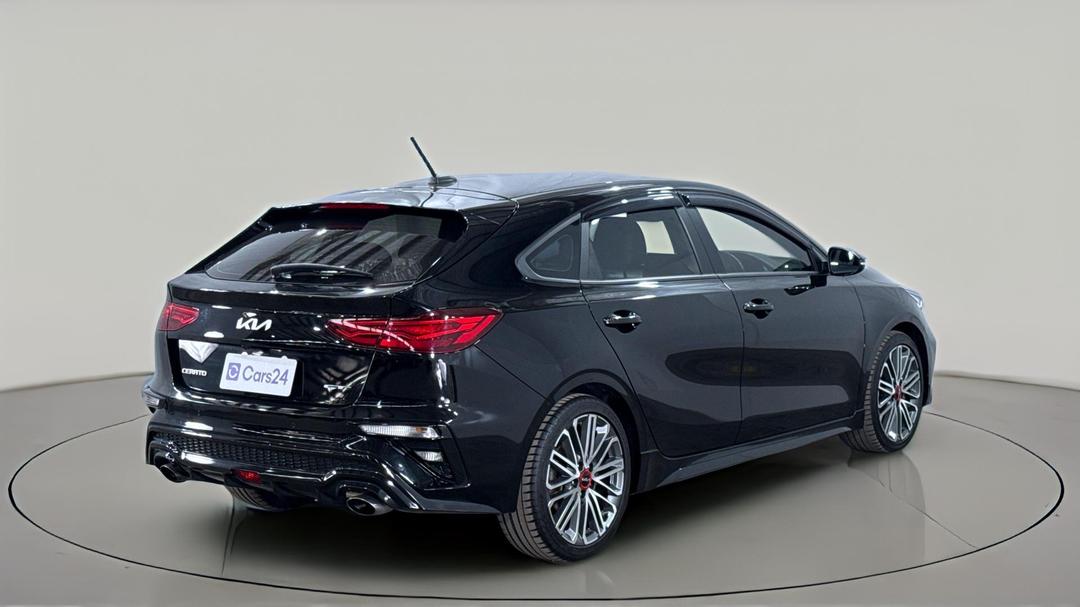 2024 Kia Cerato Gt, Automatic, 22555 km, Right Back Diagonal (45- Degree) View