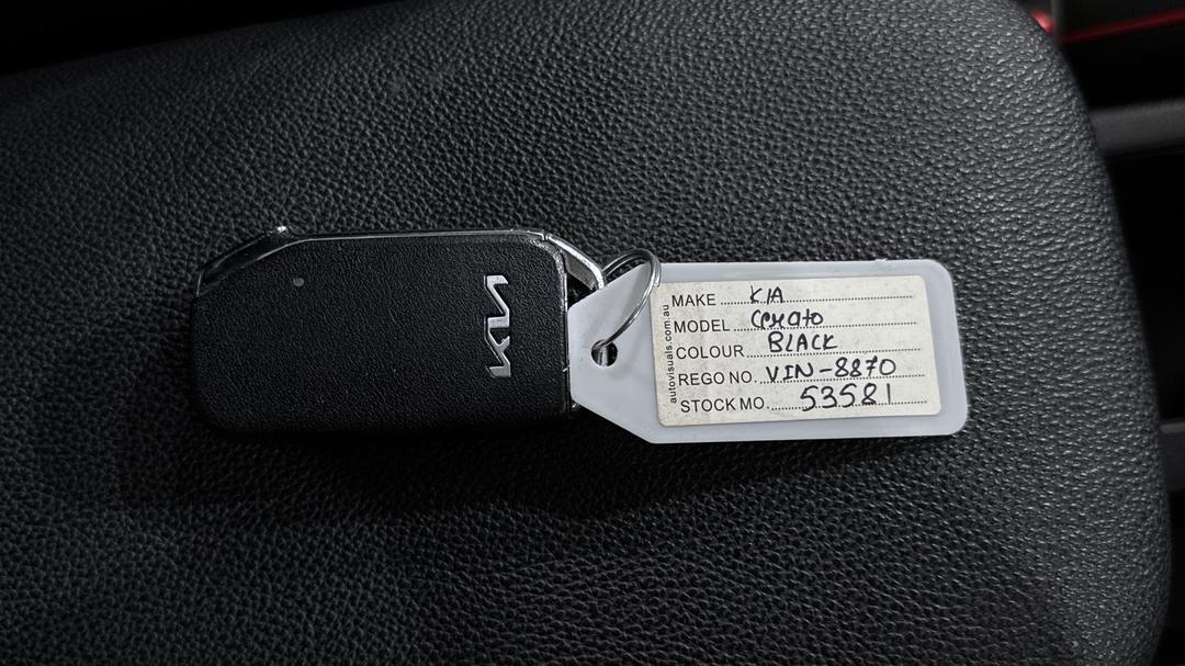 2024 Kia Cerato Gt, Automatic, 22555 km, Key Close-up
