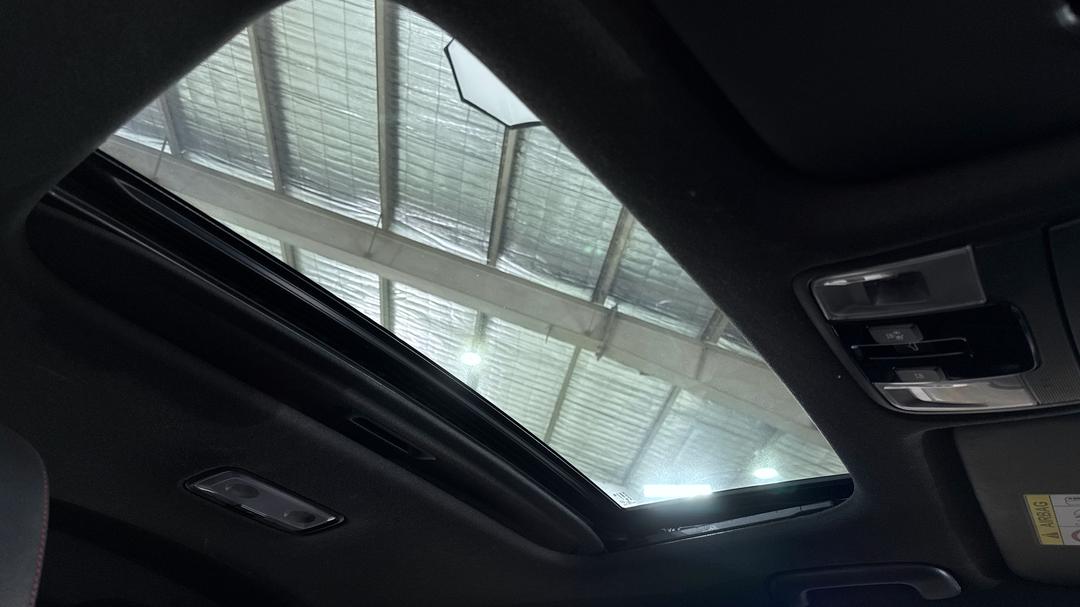 2024 Kia Cerato Gt, Automatic, 22555 km, Interior Sunroof/Moonroof