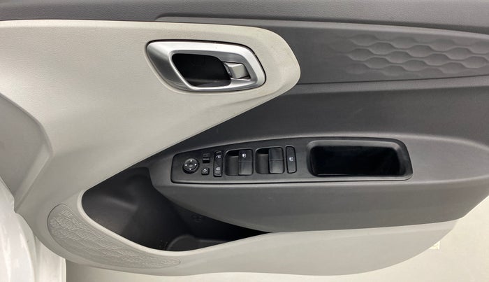 2020 Hyundai GRAND I10 NIOS ASTA PETROL AMT, Petrol, Automatic, 43,646 km, Driver Side Door Panels Control