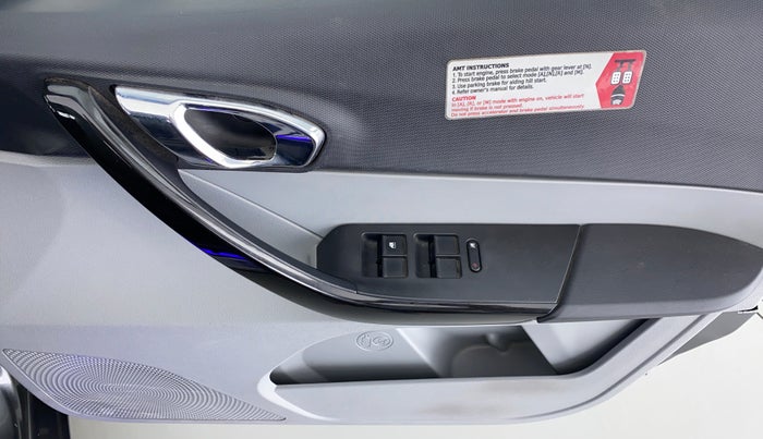 2020 Tata Tiago XZA+ 1.2 RTN, Petrol, Automatic, 8,893 km, Driver Side Door Panels Control