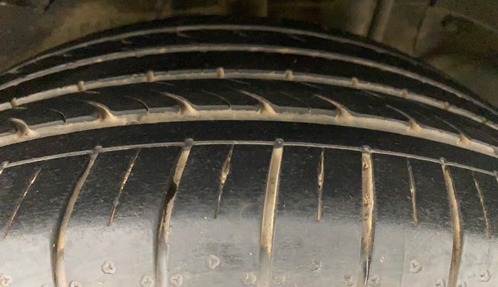 2018 Tata NEXON XZ PLUS PETROL, Petrol, Manual, 34,106 km, Left Rear Tyre Tread