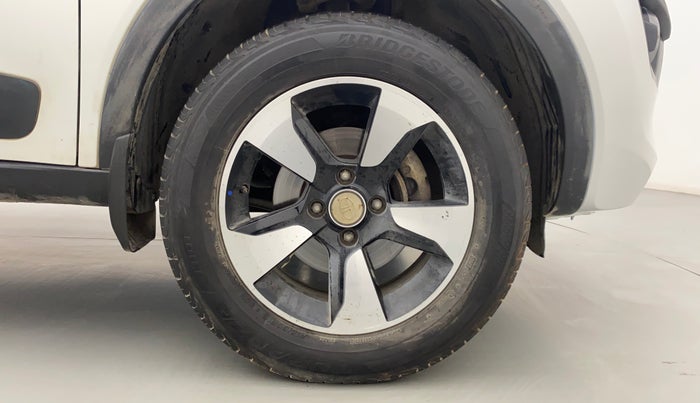 2018 Tata NEXON XZ PLUS PETROL, Petrol, Manual, 34,106 km, Right Front Wheel