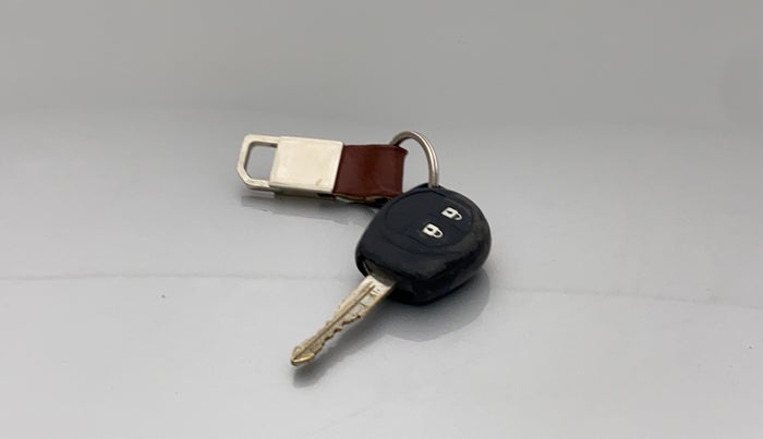 2012 Maruti Swift VXI, Petrol, Manual, 84,253 km, Lock system - Dork lock functional only from remote key