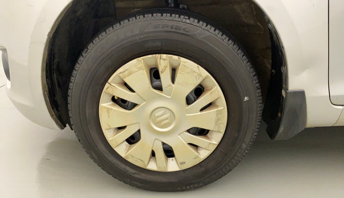 2012 Maruti Swift VXI, Petrol, Manual, 84,253 km, Left Front Wheel
