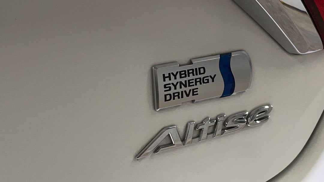 Badge (Boot Right Side)