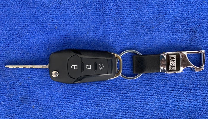 2018 Ford Ecosport TREND 1.5L DIESEL, Diesel, Manual, 1,10,049 km, Key Close Up