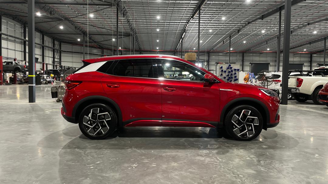 2023 Byd Atto 3 Extended Range, Automatic, 35691 km, Right Side View