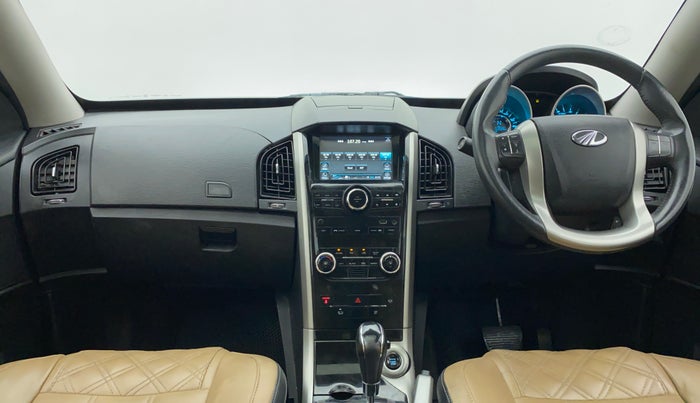 2019 Mahindra XUV500 W9 AT, Diesel, Automatic, 55,603 km, Dashboard
