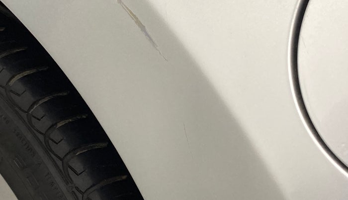 2014 Hyundai New Elantra 1.8 SX AT VTVT, Petrol, Automatic, 83,747 km, Left quarter panel - Minor scratches
