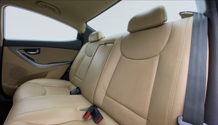 2014 Hyundai New Elantra 1.8 SX AT VTVT, Petrol, Automatic, 83,747 km, Right Side Rear Door Cabin