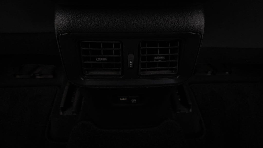 Rear A/C Vent
