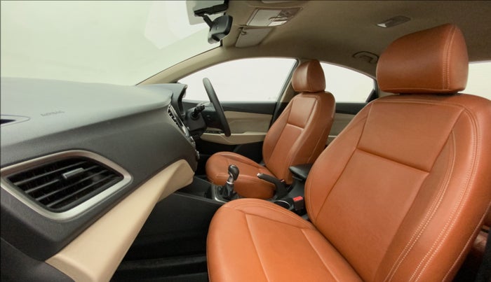 2019 Hyundai Verna 1.6 VTVT SX, Petrol, Manual, 68,811 km, Right Side Front Door Cabin