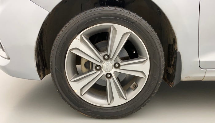2019 Hyundai Verna 1.6 VTVT SX, Petrol, Manual, 68,811 km, Left Front Wheel