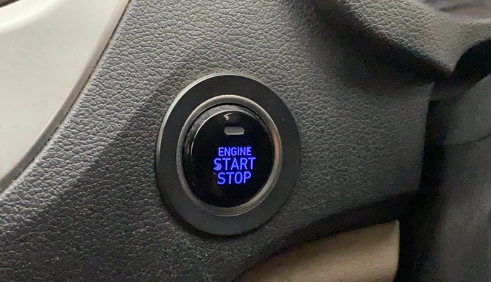 2019 Hyundai Verna 1.6 VTVT SX, Petrol, Manual, 68,811 km, Keyless Start/ Stop Button