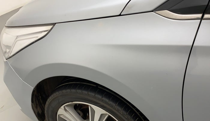 2019 Hyundai Verna 1.6 VTVT SX, Petrol, Manual, 68,811 km, Left fender - Paint has minor damage