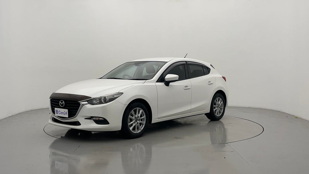 Left Front Diagonal (45- Degree) View