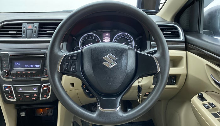 2017 Maruti Ciaz DELTA 1.4 VVT, Petrol, Manual, 41,469 km, Steering Wheel Close Up