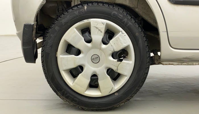 2011 Maruti Zen Estilo VXI ABS, Petrol, Manual, 42,045 km, Right Rear Wheel
