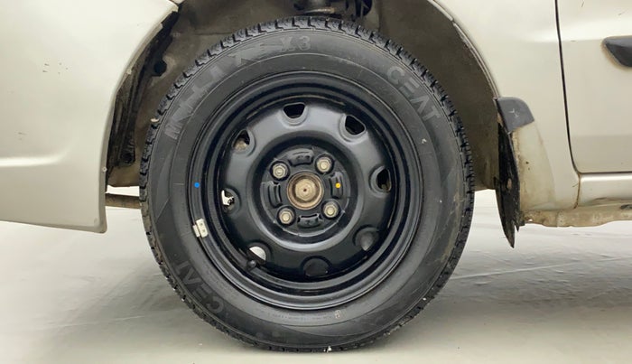 2011 Maruti Zen Estilo VXI ABS, Petrol, Manual, 42,045 km, Left Front Wheel