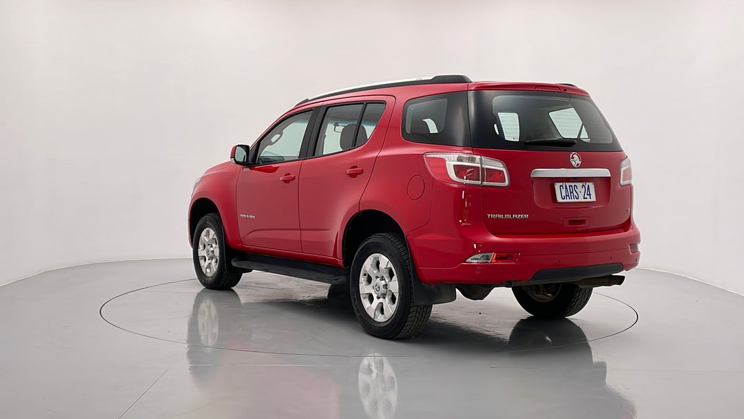 Left Back Diagonal (45- Degree) View