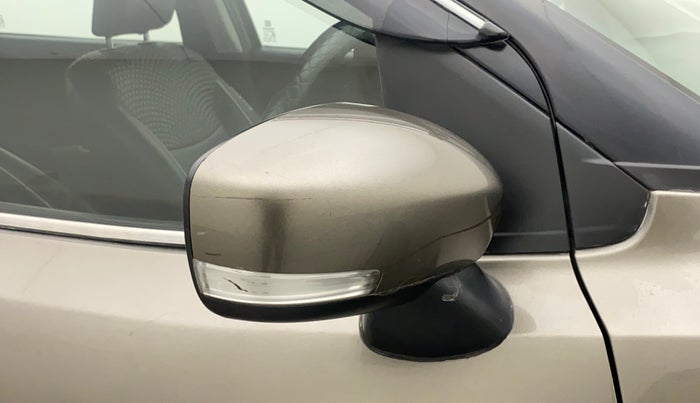 2019 Maruti Baleno ZETA PETROL 1.2, Petrol, Manual, 40,606 km, Right rear-view mirror - Cover has minor damage