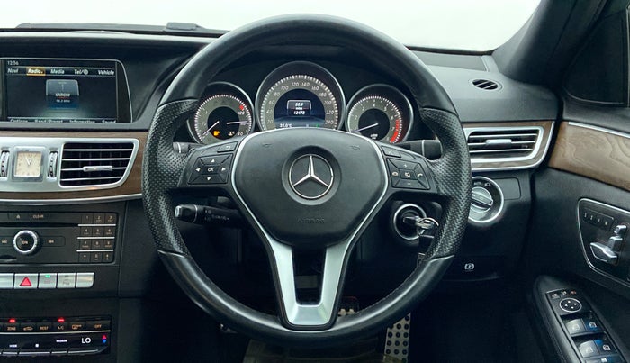 2016 Mercedes Benz E Class E200 CGI EDITION E, Petrol, Automatic, 19,937 km, Steering Wheel Close Up