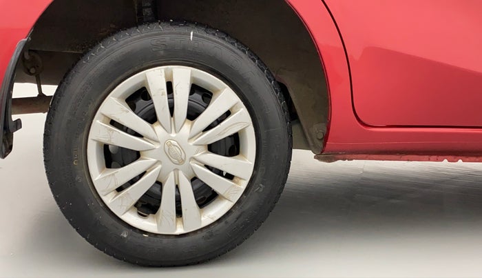 2014 Datsun Go T, Petrol, Manual, 28,862 km, Right Rear Wheel