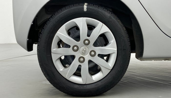 2016 Hyundai Eon MAGNA PLUS, Petrol, Manual, 27,328 km, Right Rear Wheel