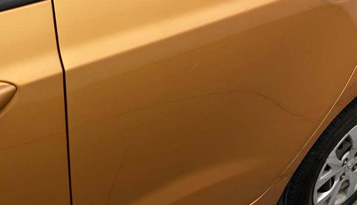 2016 Hyundai Grand i10 MAGNA 1.2 KAPPA VTVT, Petrol, Manual, 69,660 km, Rear left door - Minor scratches