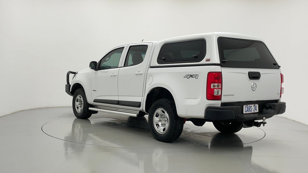 Left Back Diagonal (45- Degree) View