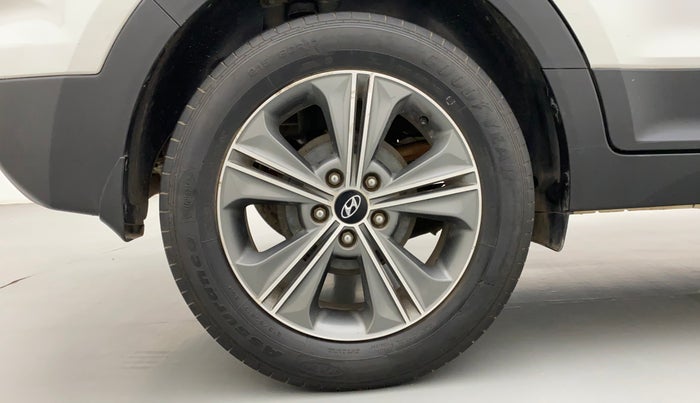 2016 Hyundai Creta SX PLUS 1.6 PETROL, Petrol, Manual, 81,388 km, Right Rear Wheel